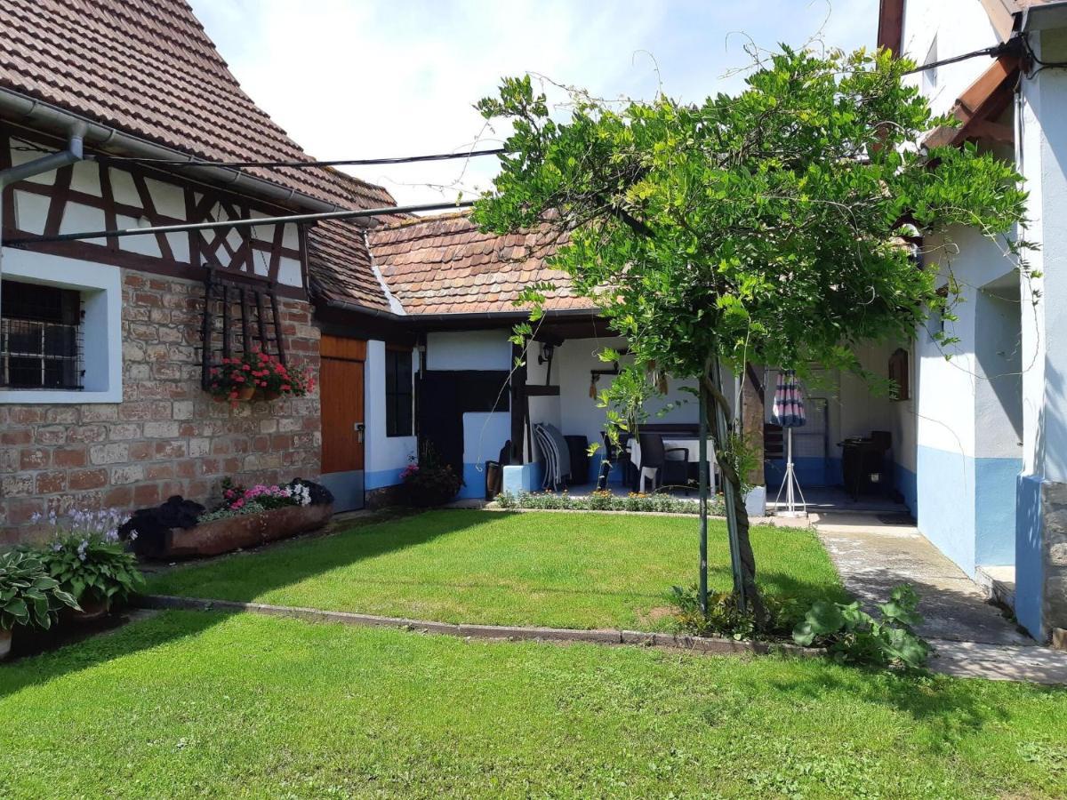Cosy Holiday Home In Schleithal With Garden Exterior photo